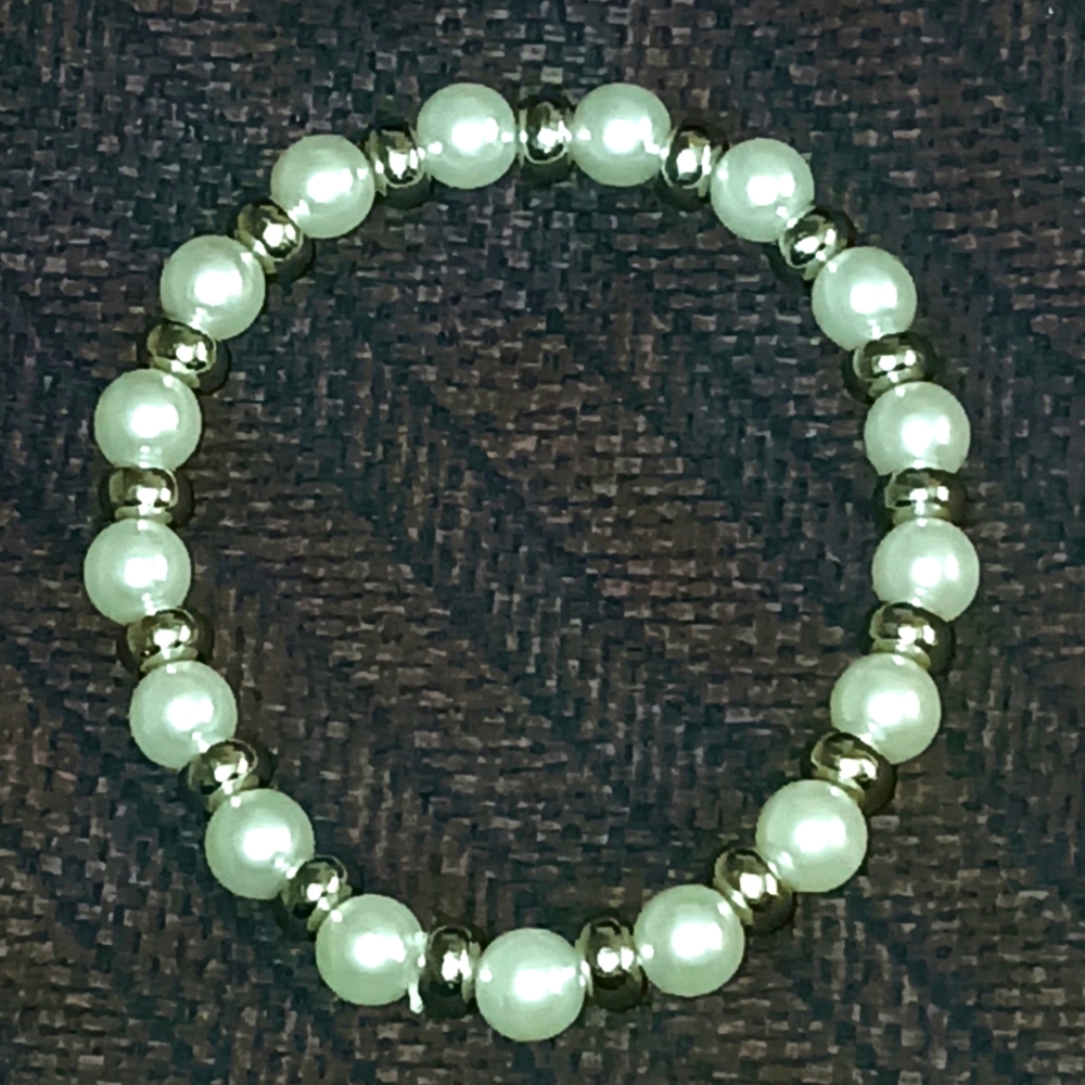 Silver and White Faux Pearl Beaded Stretch Bracelet